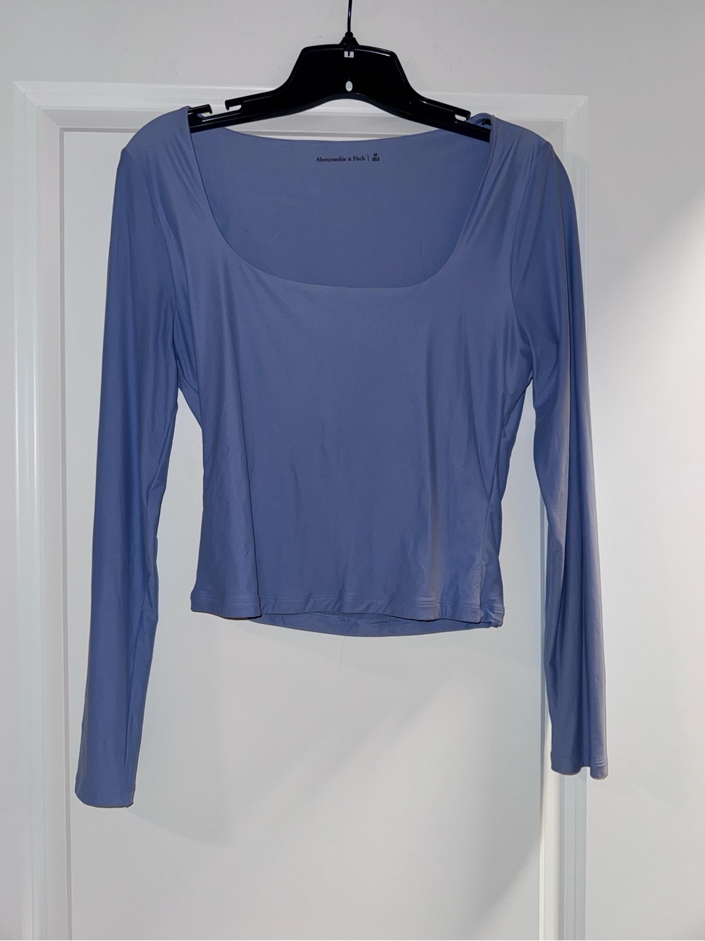 Abercrombie & Fitch Soft Matte Seamless Long-Sleeve Tuckable Squareneck Top